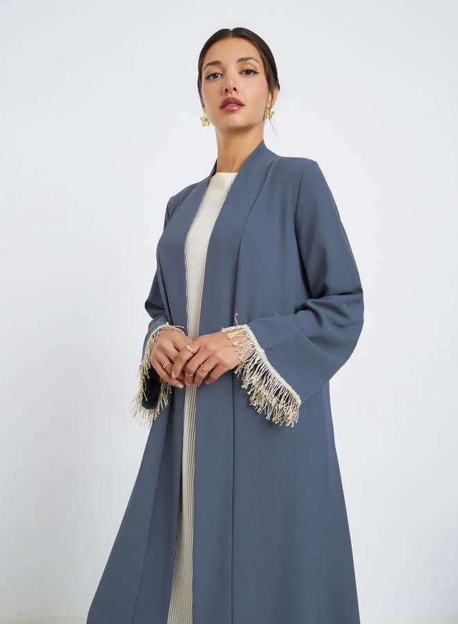 ستايلي عباية بحواف أساور منسلة